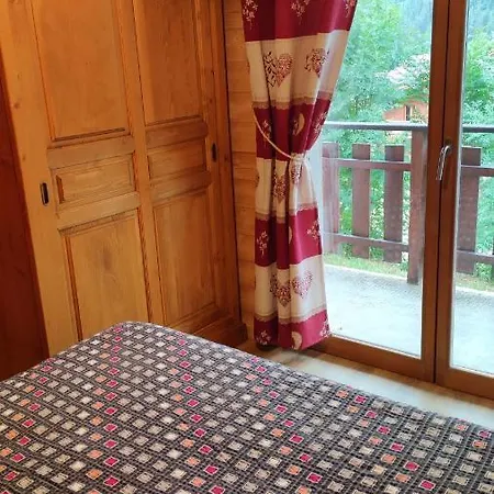 شقة Dans Petit شاتيل
